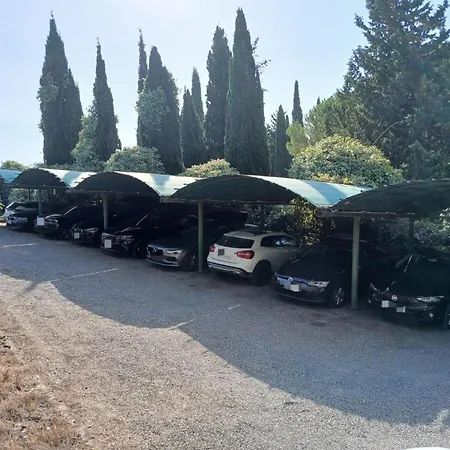 Romola Retreat Tuscan Escape *